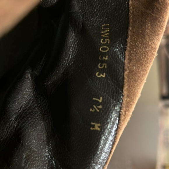 Stuart Weitzman booties  like new - Picture 3 of 6